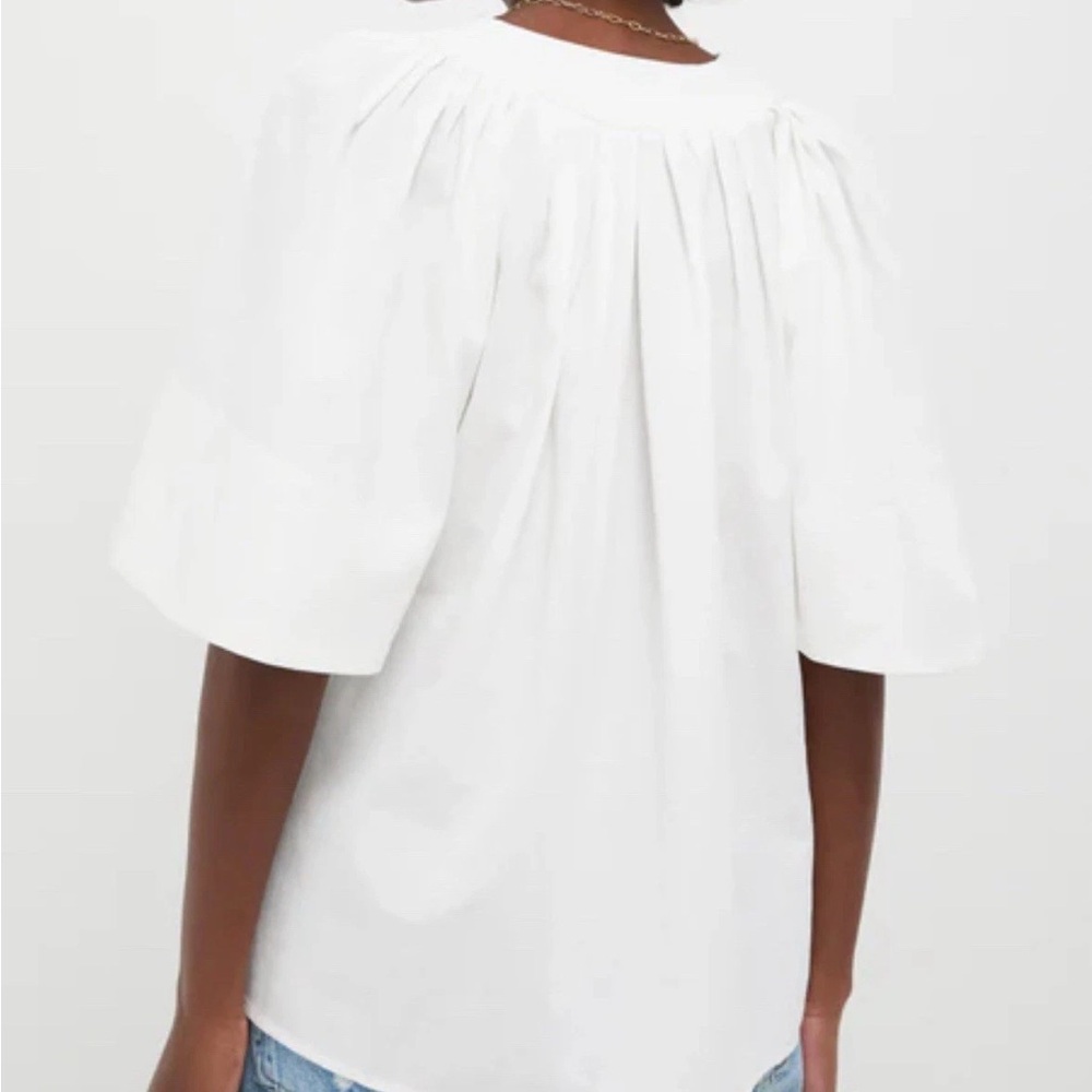 Pomander Place Finley Flutter Sleeve White Blouse - XS - Picture 2 of 9